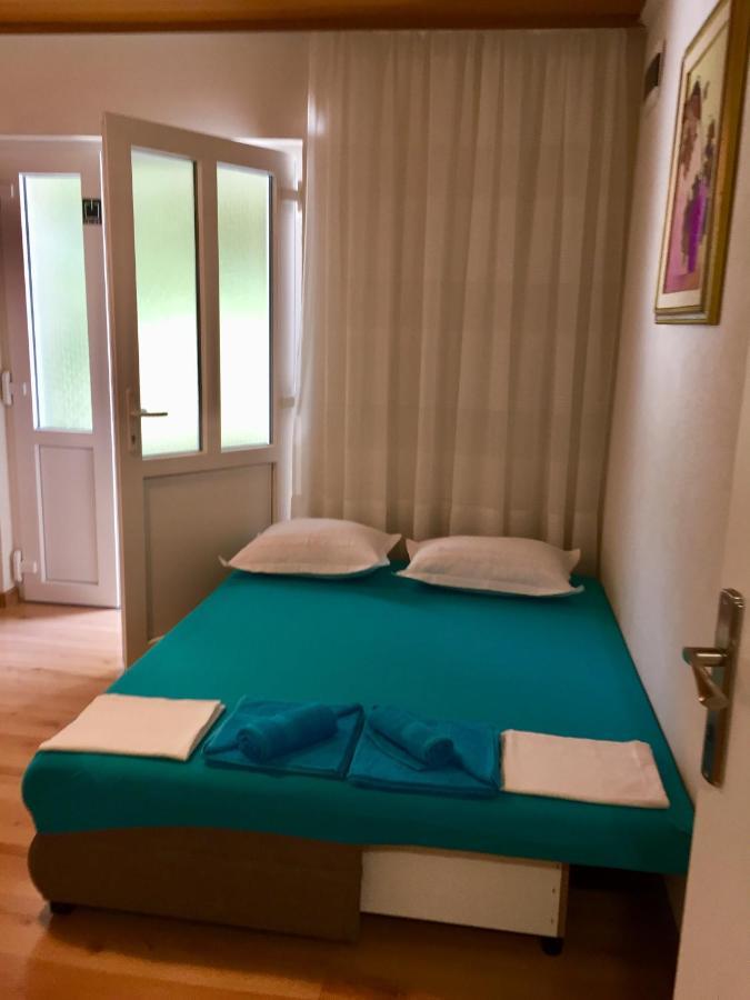 מאקרסקה Apartman Ruzica מראה חיצוני תמונה