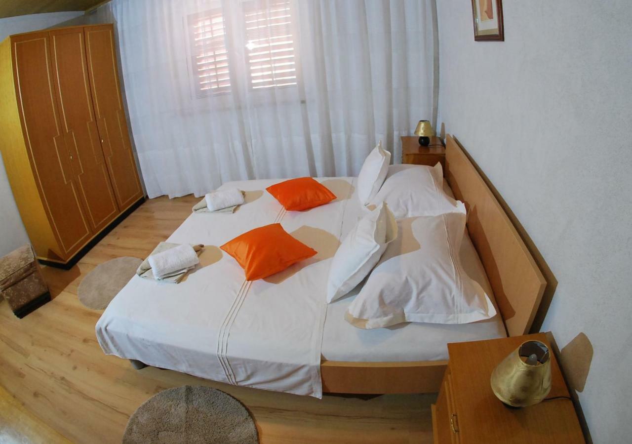 מאקרסקה Apartman Ruzica מראה חיצוני תמונה