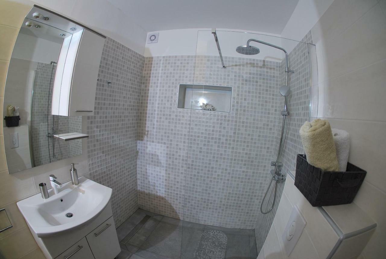 מאקרסקה Apartman Ruzica מראה חיצוני תמונה