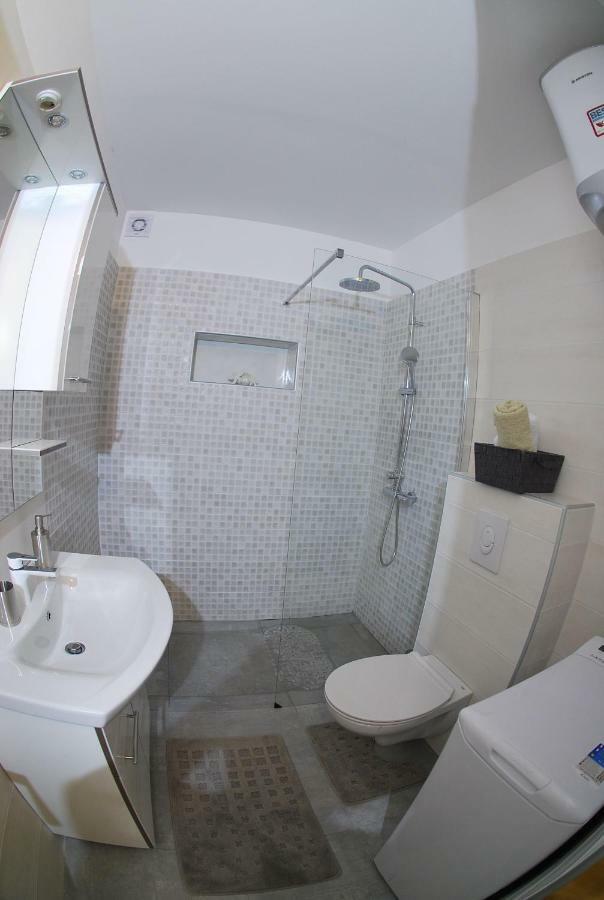 מאקרסקה Apartman Ruzica מראה חיצוני תמונה