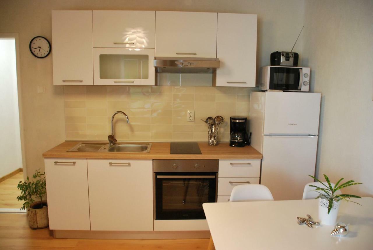 מאקרסקה Apartman Ruzica מראה חיצוני תמונה