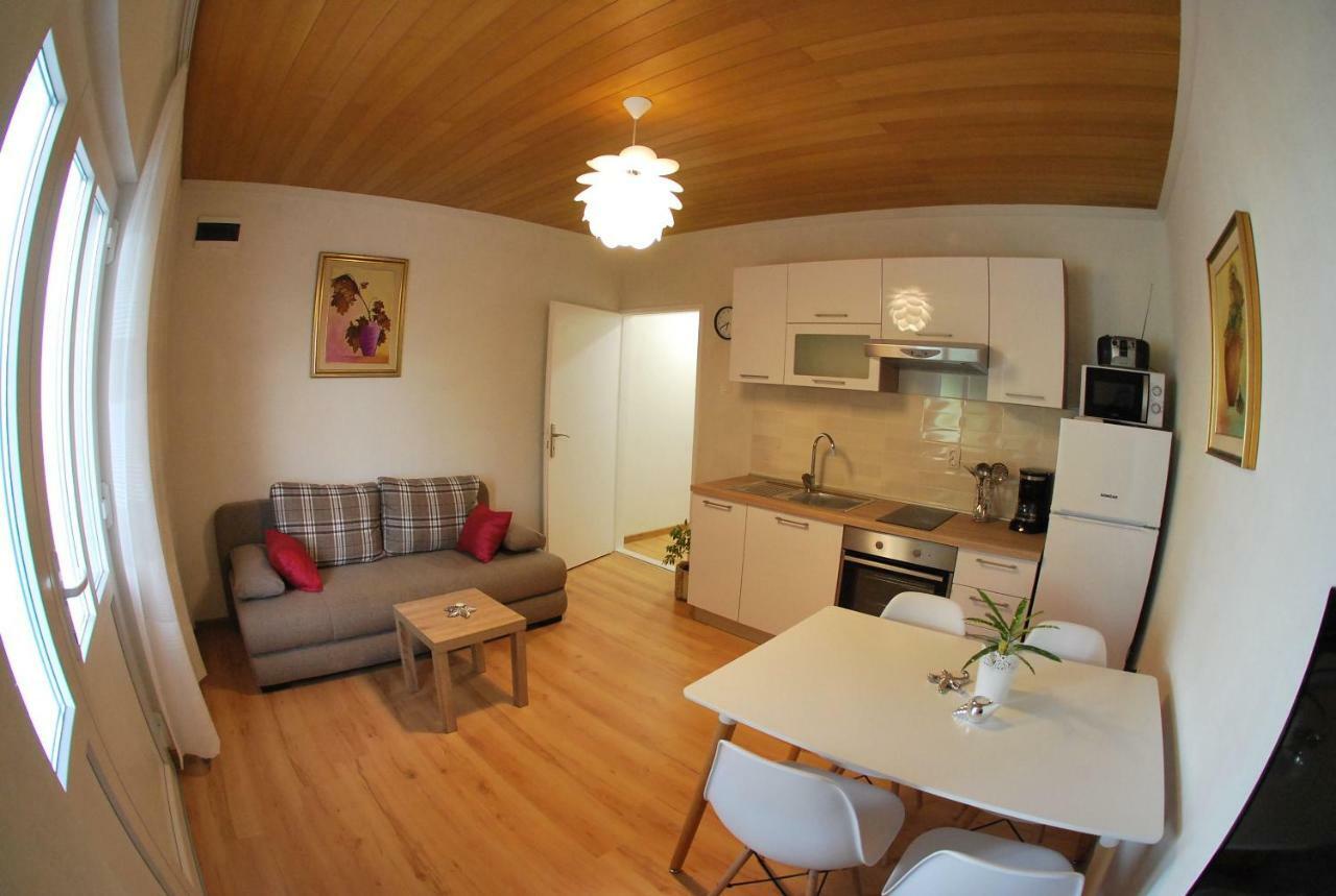 מאקרסקה Apartman Ruzica מראה חיצוני תמונה