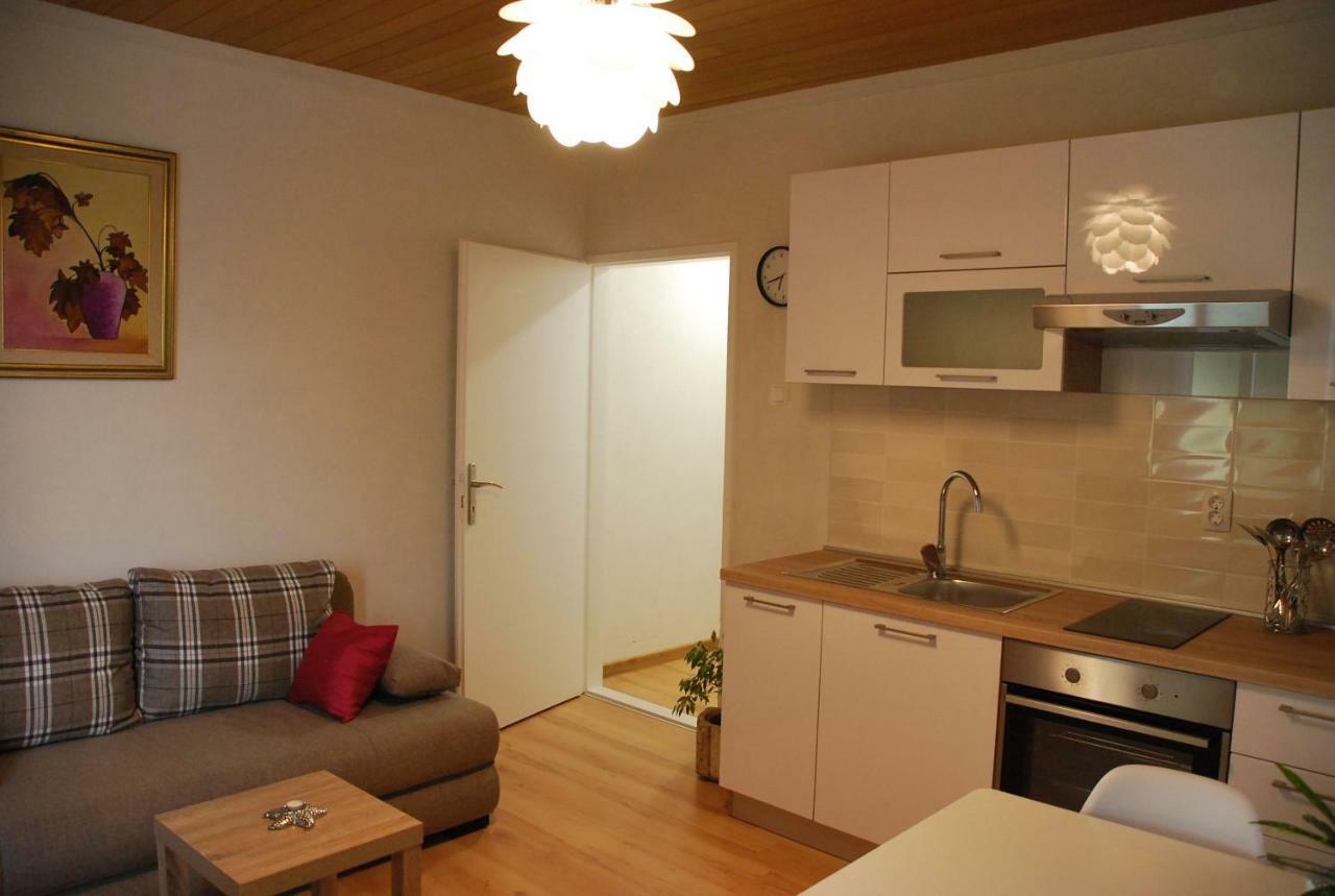 מאקרסקה Apartman Ruzica מראה חיצוני תמונה