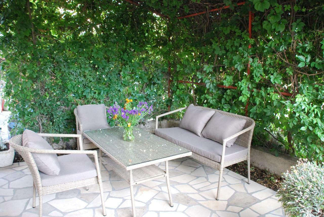 מאקרסקה Apartman Ruzica מראה חיצוני תמונה