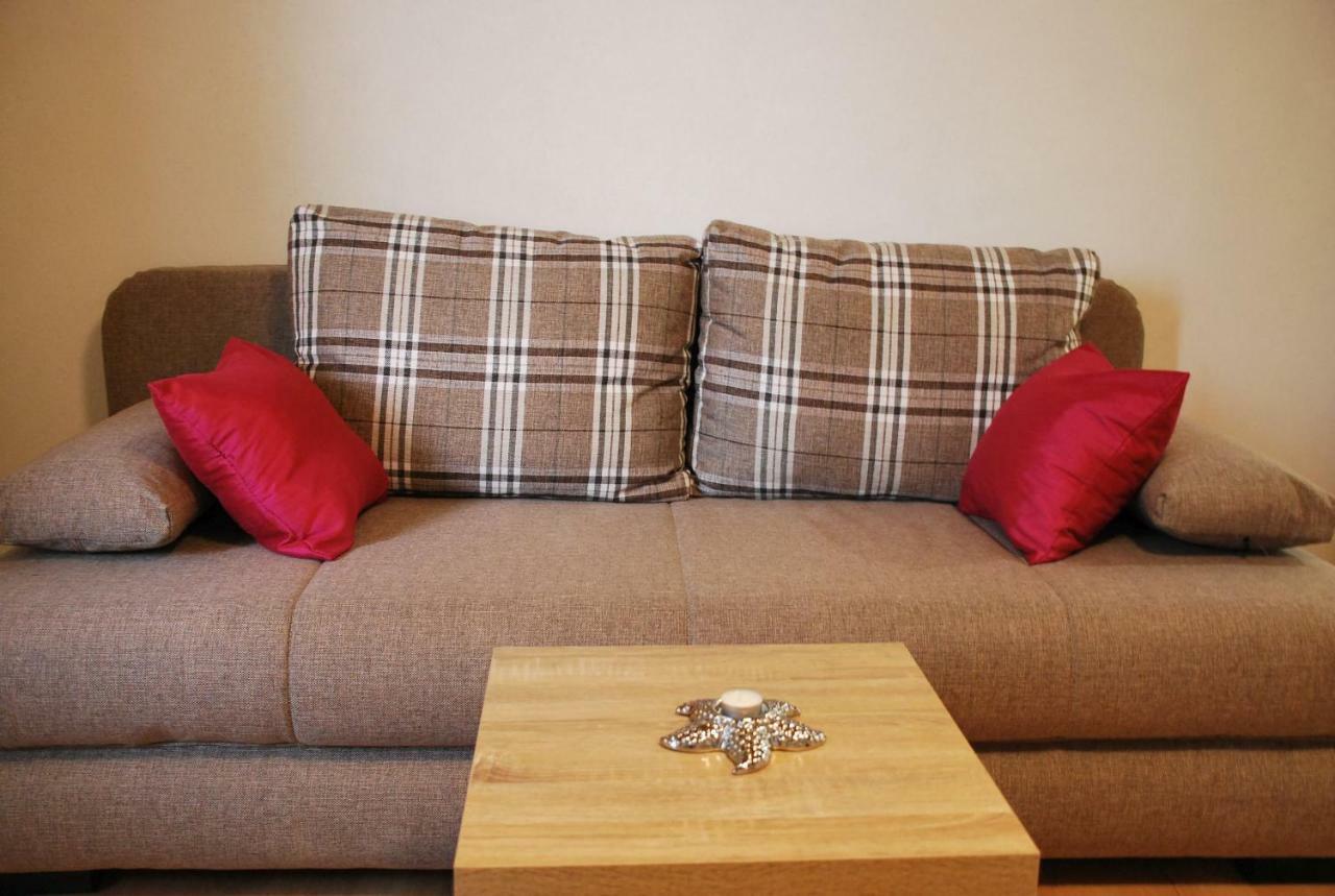 מאקרסקה Apartman Ruzica מראה חיצוני תמונה